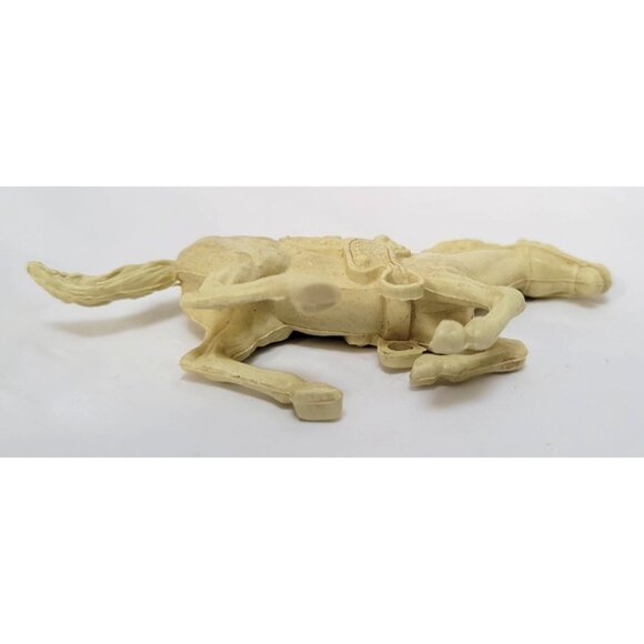 Vintage 1960's Marx Western Frontier 4" Long Cream Horse Rearing Up - Picture 6 of 6